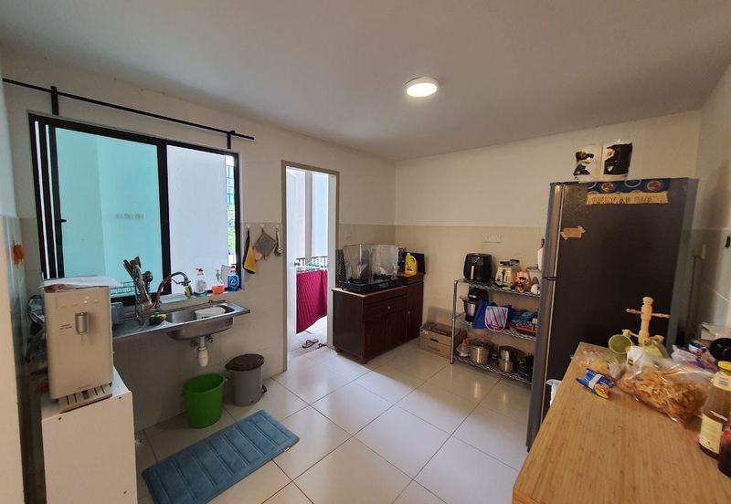 TOWNHOUSE CEMPAKA SERI 2 KOTA SERIEMAS