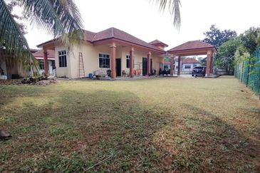 IDAMAN VILLA @ BANDAR SRI SENDAYAN