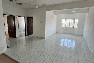 Pangsapuri Mutiara Subang