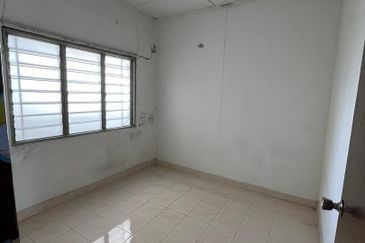 Pangsapuri Mutiara Subang