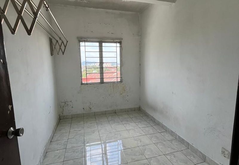 Pangsapuri Mutiara Subang