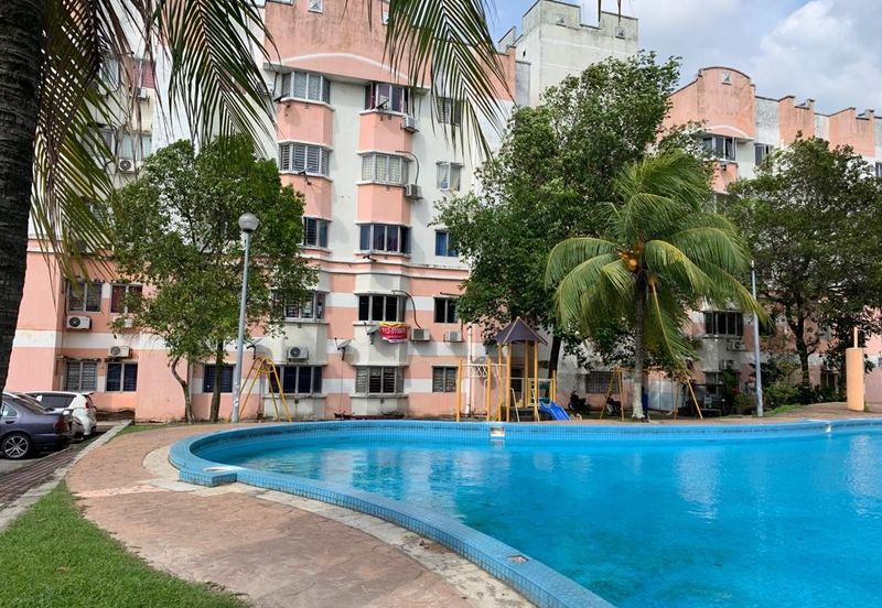 Pangsapuri Mutiara Subang