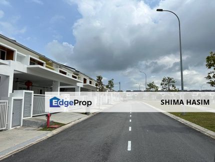 FACING OPEN LAMAN SENDAYAN PRESINT 4, Negeri Sembilan, Seremban
