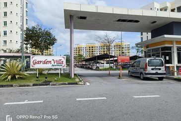 GARDEN VILLA APARTMENT (LAMAN VILLA)