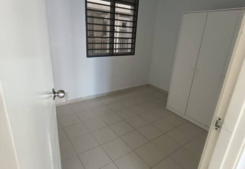 GARDEN VILLA APARTMENT (LAMAN VILLA)