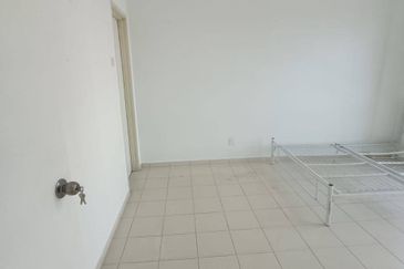 GARDEN VILLA APARTMENT (LAMAN VILLA)