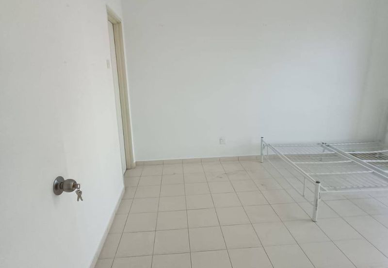 GARDEN VILLA APARTMENT (LAMAN VILLA)