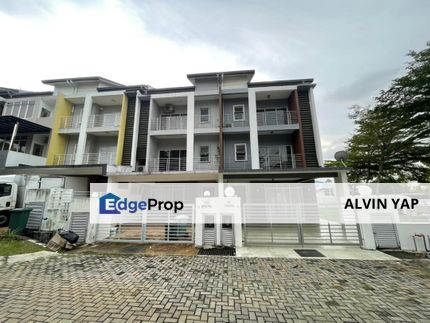 D'impian 2 corner fantastic offer, balakong serdang kajang, Selangor, Balakong