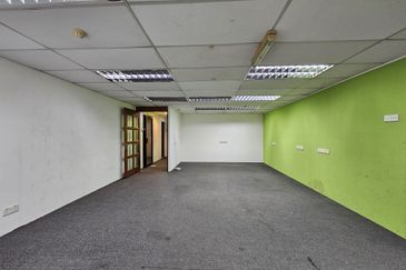 Plaza Dwitasik, Bandar Sri Permaisuri