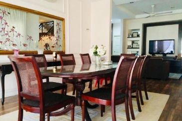 HOT DEAL! URGENT SALE! Bungalow Double Storey for Sale at Sg Buloh! Freehold!