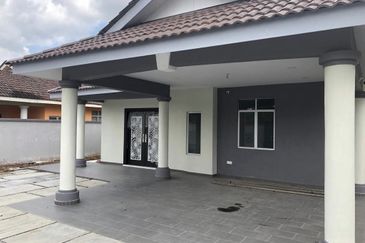 Taman Tasik Semenyih (Lake Residence)