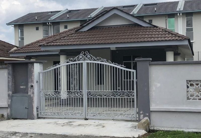 Taman Tasik Semenyih (Lake Residence)