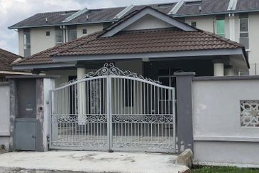 Taman Tasik Semenyih (Lake Residence)