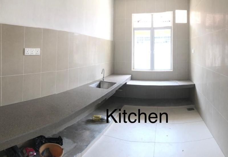 Taman Tasik Semenyih (Lake Residence)