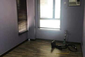 Seri Maya Condominium