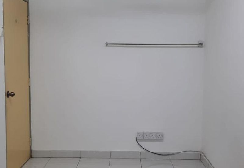 Best Location! Condo Prima at Bandar Baru Ampang for SALE!