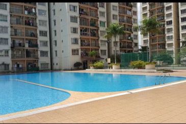 Best Location! Condo Prima at Bandar Baru Ampang for SALE!