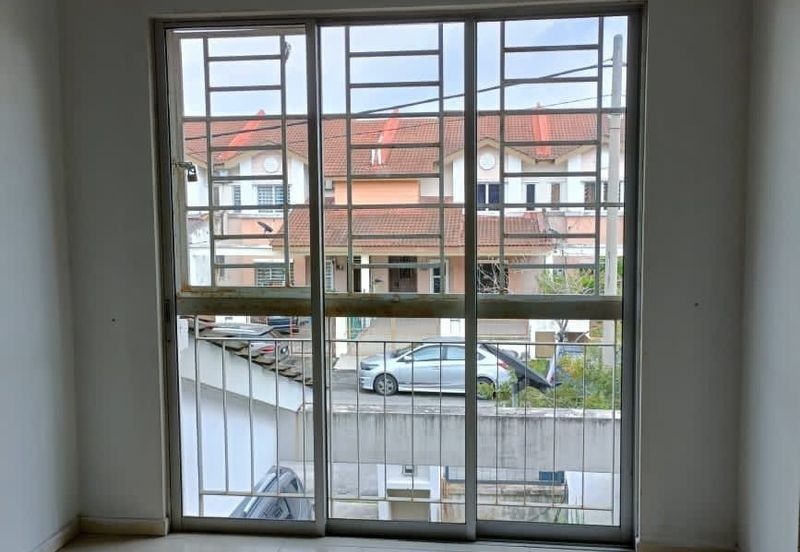 SU3 @ Bandar Saujana Utama