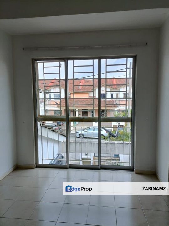 Double Storey Terrace Jalan Teratai Taman Saujana Utama 3, Sg Buloh for Sale!, Selangor, Sungai Buloh