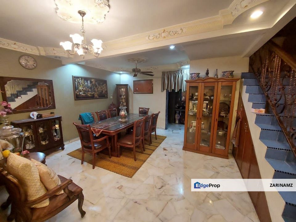 FULLY RENOVATED! Double Storey Bandar Rinching Seksyen 2 Semenyih Near Lotus Semenyih for Sale!, Selangor, Semenyih