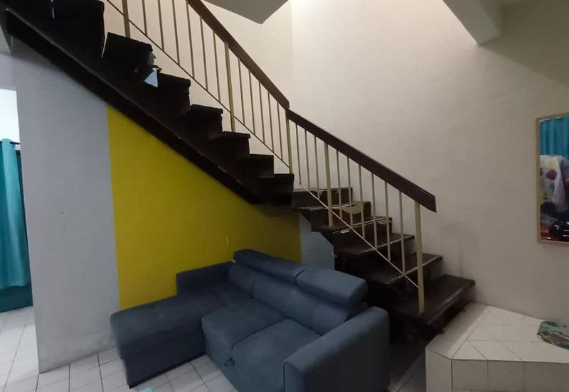 HOT DEAL! Double Storey Terrace Taman Kesumba Rawang for Sale!