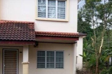 HOT DEAL! Double Storey Terrace Taman Kesumba Rawang for Sale!