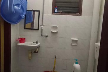 HOT DEAL! Double Storey Terrace Taman Kesumba Rawang for Sale!