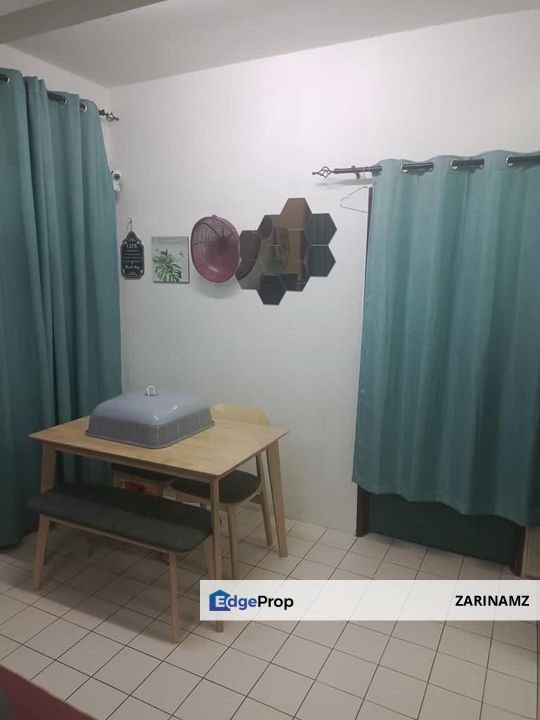 HOT DEAL! Double Storey Terrace Taman Kesumba Rawang for Sale!, Selangor, Rawang