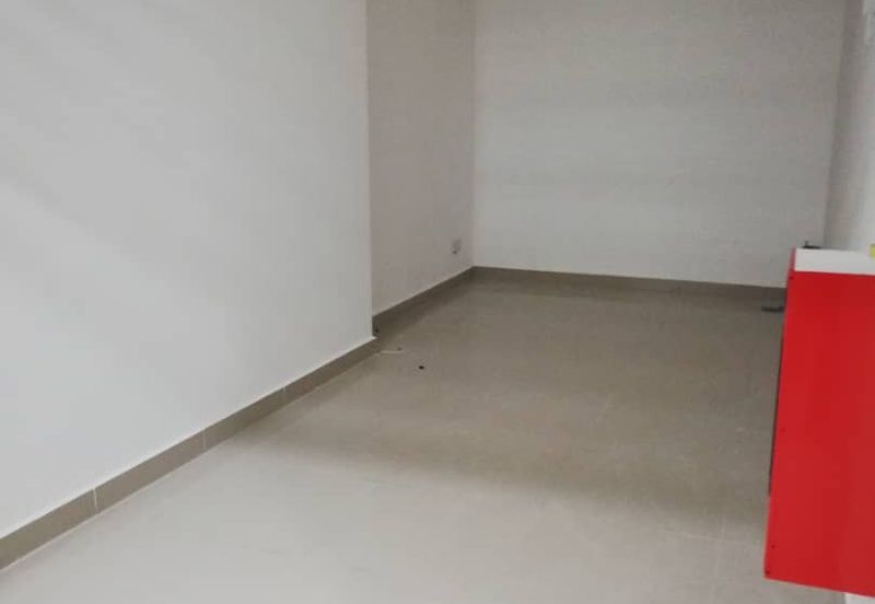 HOT DEAL ! Retail Space Legasi Kg Bharu for Rent!