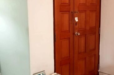 HOT DEAL! Baiduri Apartment Desa Pandan for Sale!