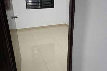 RIVERDALE  PARK APARTMENT (Ampang) 