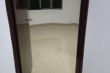 RIVERDALE  PARK APARTMENT (Ampang) 