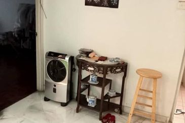 HOT DEAL! Baiduri Apartment Desa Pandan for Sale!