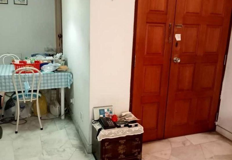 HOT DEAL! Baiduri Apartment Desa Pandan for Sale!