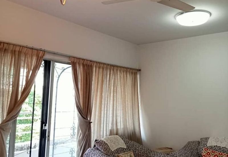 HOT DEAL! Baiduri Apartment Desa Pandan for Sale!
