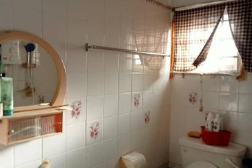 HOT DEAL! Baiduri Apartment Desa Pandan for Sale!