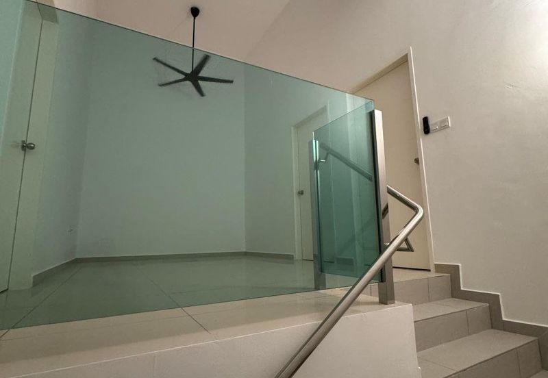 New House Double Storey, Bdr Sri Sendayan, Seremban for Rent!