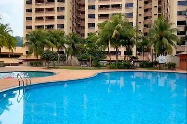 Putra Villa Kondominium