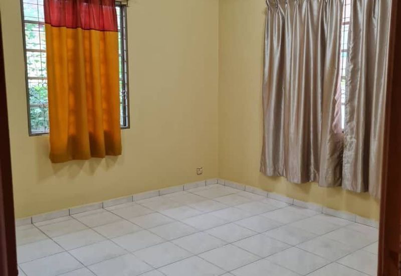 BEST DEAL! Bungalow at Taman Bangi Villa, Bangi for Rent!