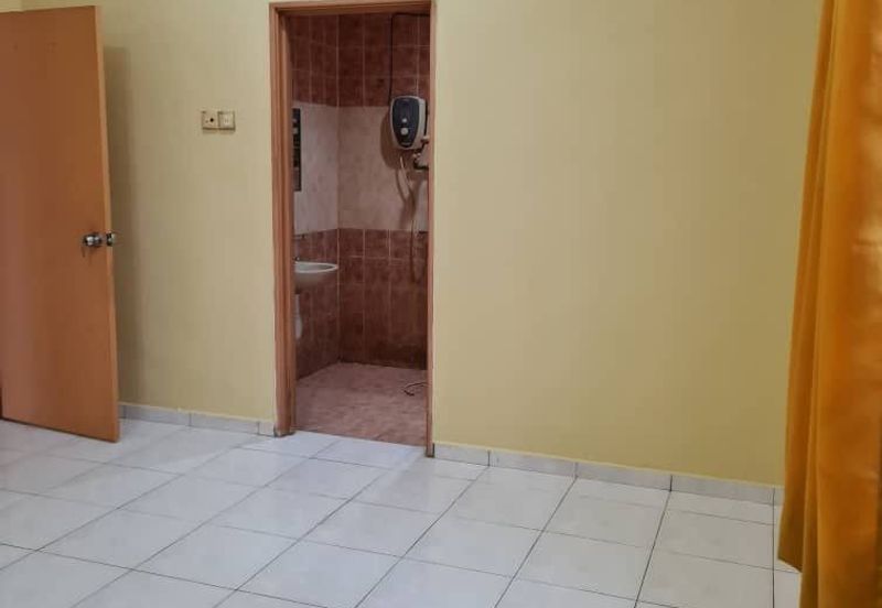 BEST DEAL! Bungalow at Taman Bangi Villa, Bangi for Rent!