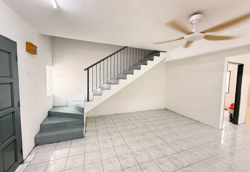 Double Storey Terrace House @Bandar Seremban Selatan, Senawang for Sale!