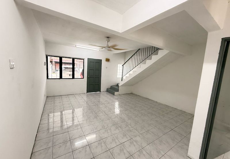 Double Storey Terrace House @Bandar Seremban Selatan, Senawang for Sale!