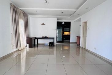 FREEHOLD! Corner Unit! Renovated! GAYA Apartment at Melawati for Sale!