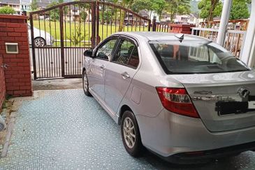 Double Storey Terrace House @Taman Putra, Ampang for Sale!