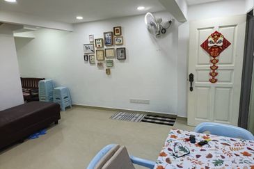 Double Storey Terrace House @Taman Putra, Ampang for Sale!