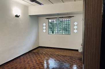  Double Storey Terrace House at Taman Alam Jaya, Cheras for Rent!