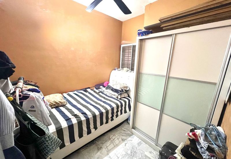 Double Storey Terrace House at Bandar Kinrara BK5 Puchong for Sale!