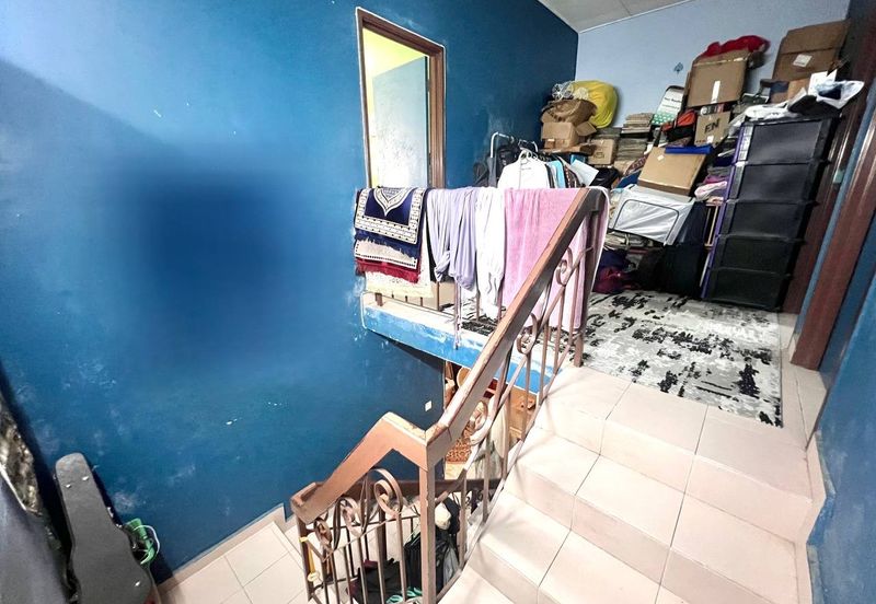 Double Storey Terrace House at Bandar Kinrara BK5 Puchong for Sale!