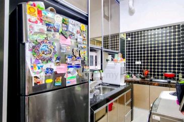 Sutera Bayu Apartment Kajang for Sale! RENO! 2 Parking lots! Freehold Open Title!