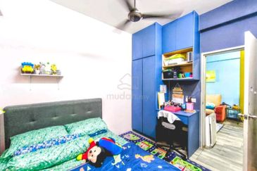 Sutera Bayu Apartment Kajang for Sale! RENO! 2 Parking lots! Freehold Open Title!